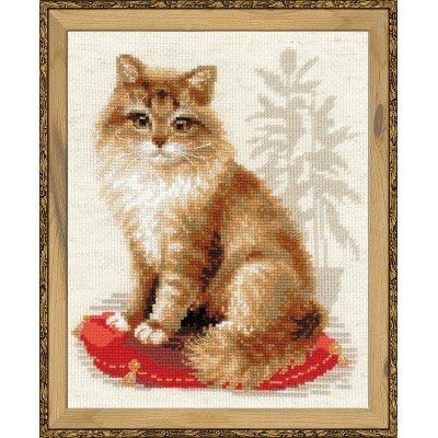 1525 Кошка домашняя