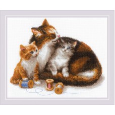 1811 Кошка с котятами
